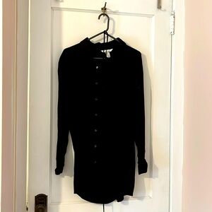 Black maternity tunic - NEVER WORN